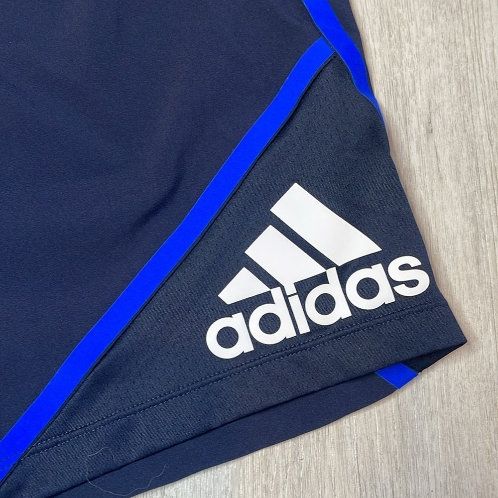 adidas Primeblue Men's Shorts Size Medium - Picture 3 of 7